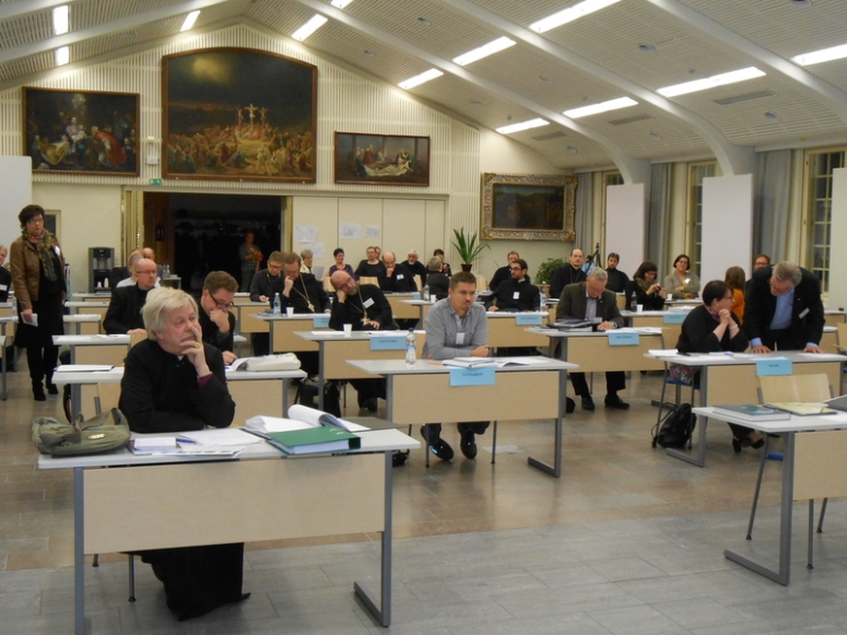 Kirkolliskokouksen täysistunto Valamon kulttuurikeskuksessa 2013. (Kuva/Photo: Aristarkos Sirviö )